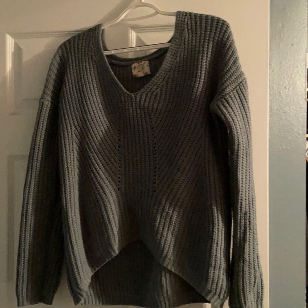 Chunky knit dusty blue sweater